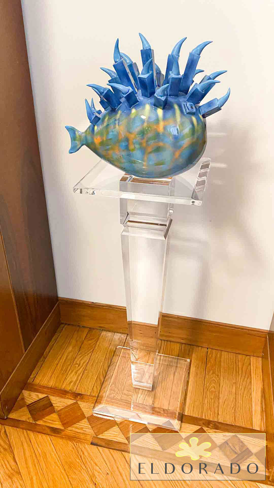 Colonna in plexiglass LV1