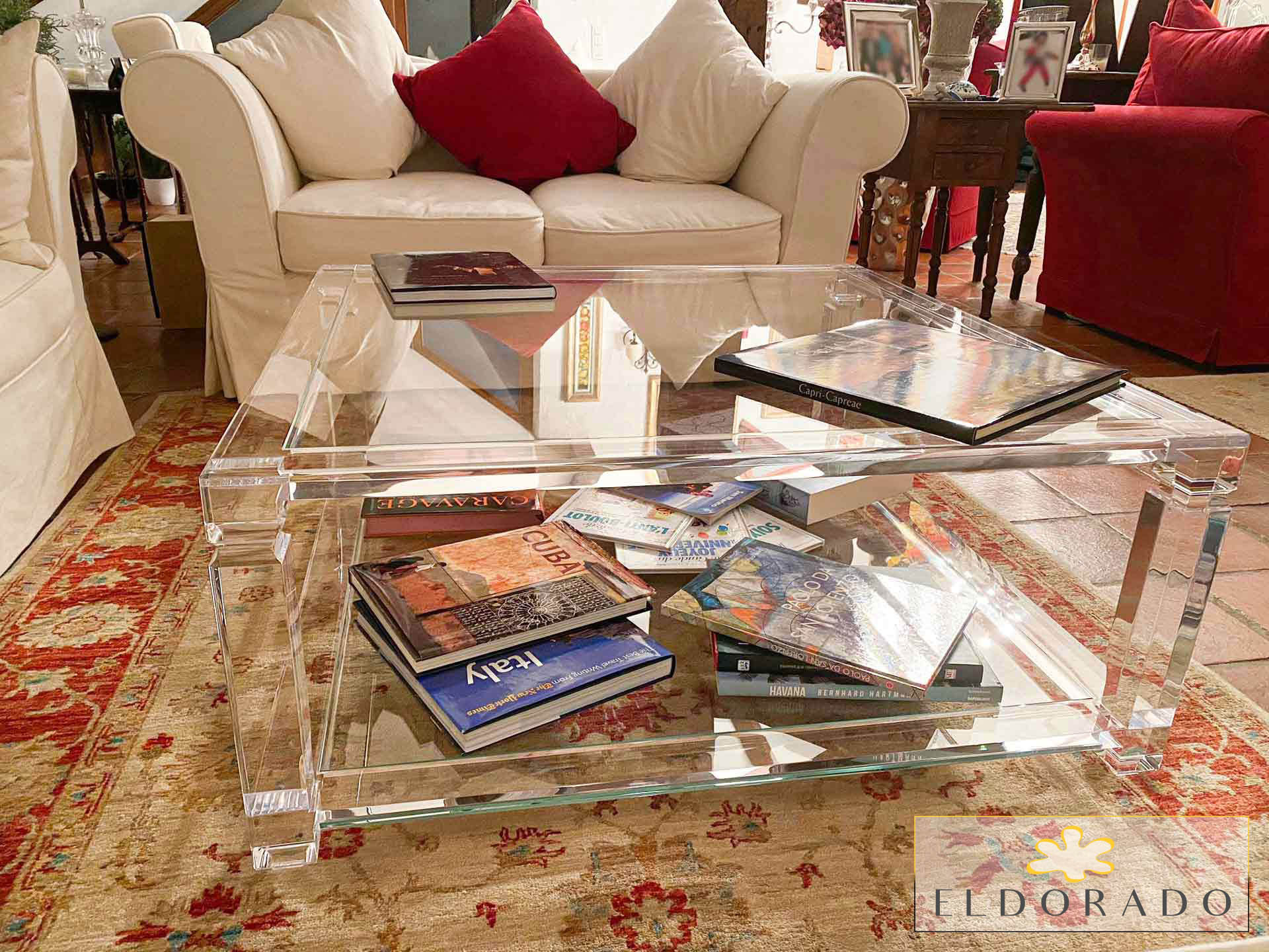 Tavolino in plexiglass A DUE TELAI cm 100 x 100 h.40