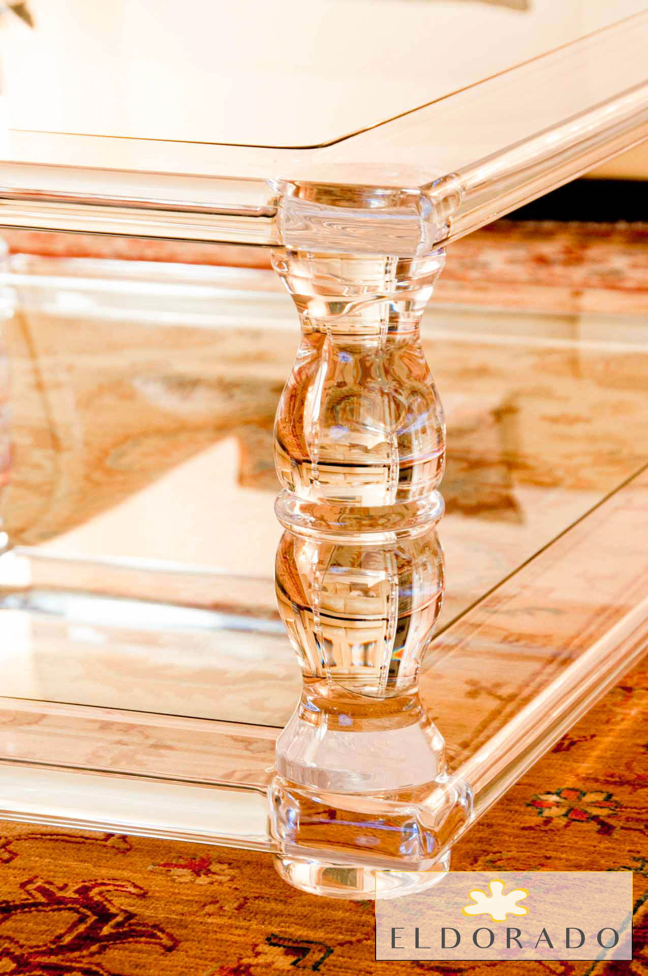tavolini-da-salotto-modello-balaustra-Tavolino-in-plexiglas-mod-BALAUSTRA-150x110h42_5-jpg