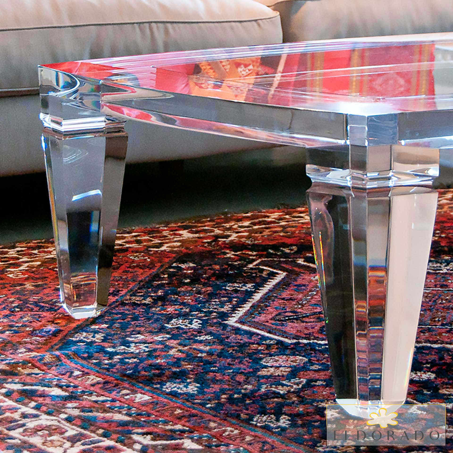 Tavolino in plexiglass BOTTE - particolare gambe