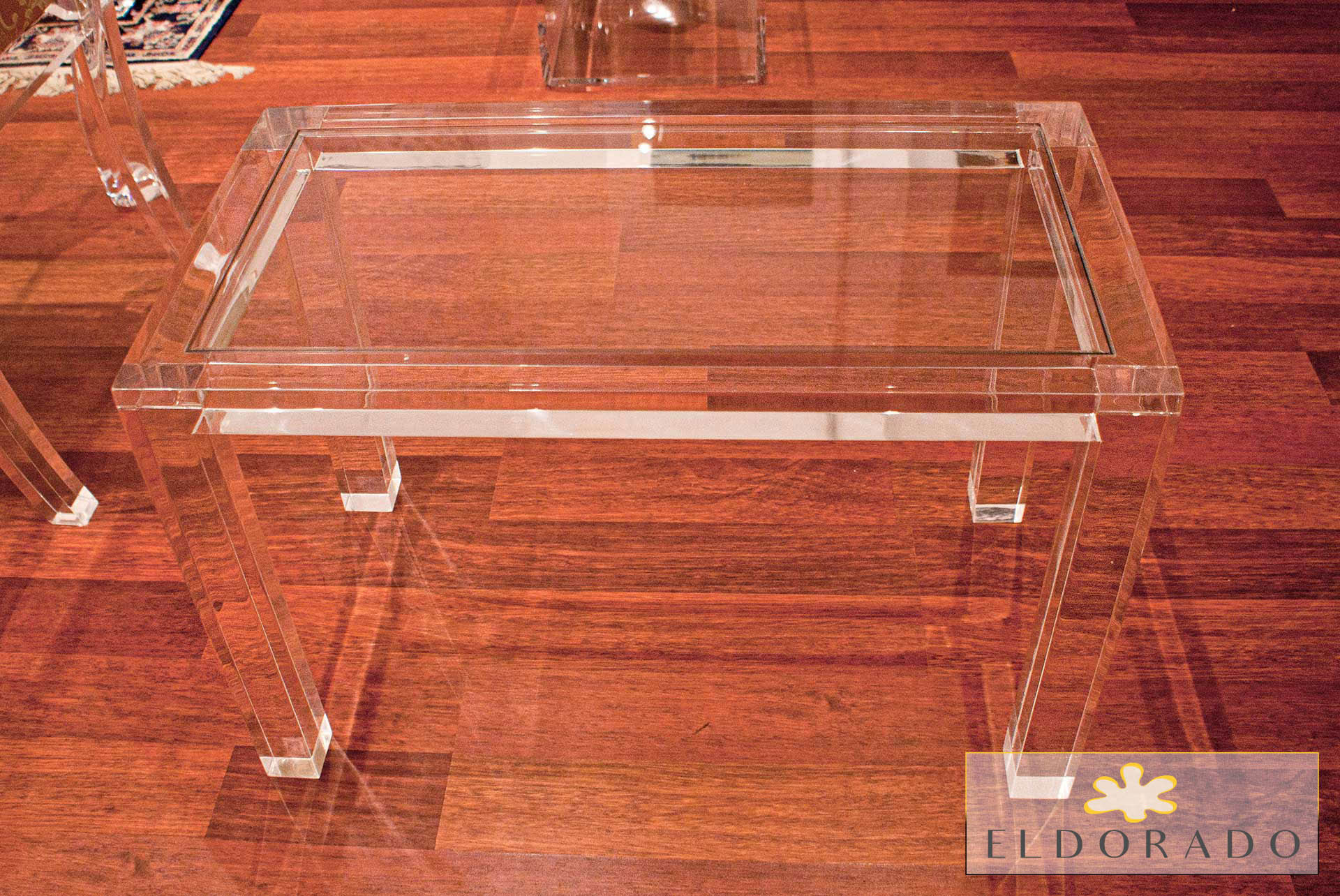 Tavolino in plexiglass MISSING cm 70 x 40 h.40