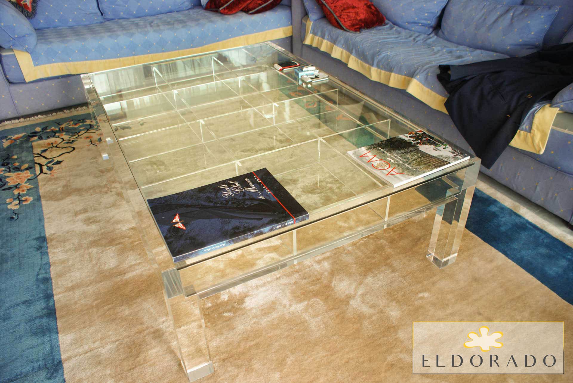 tavolini-da-salotto-modello-showcase-Tavolino-in-plexiglass-mod-SHOWCASE_140x95h40_2-jpg
