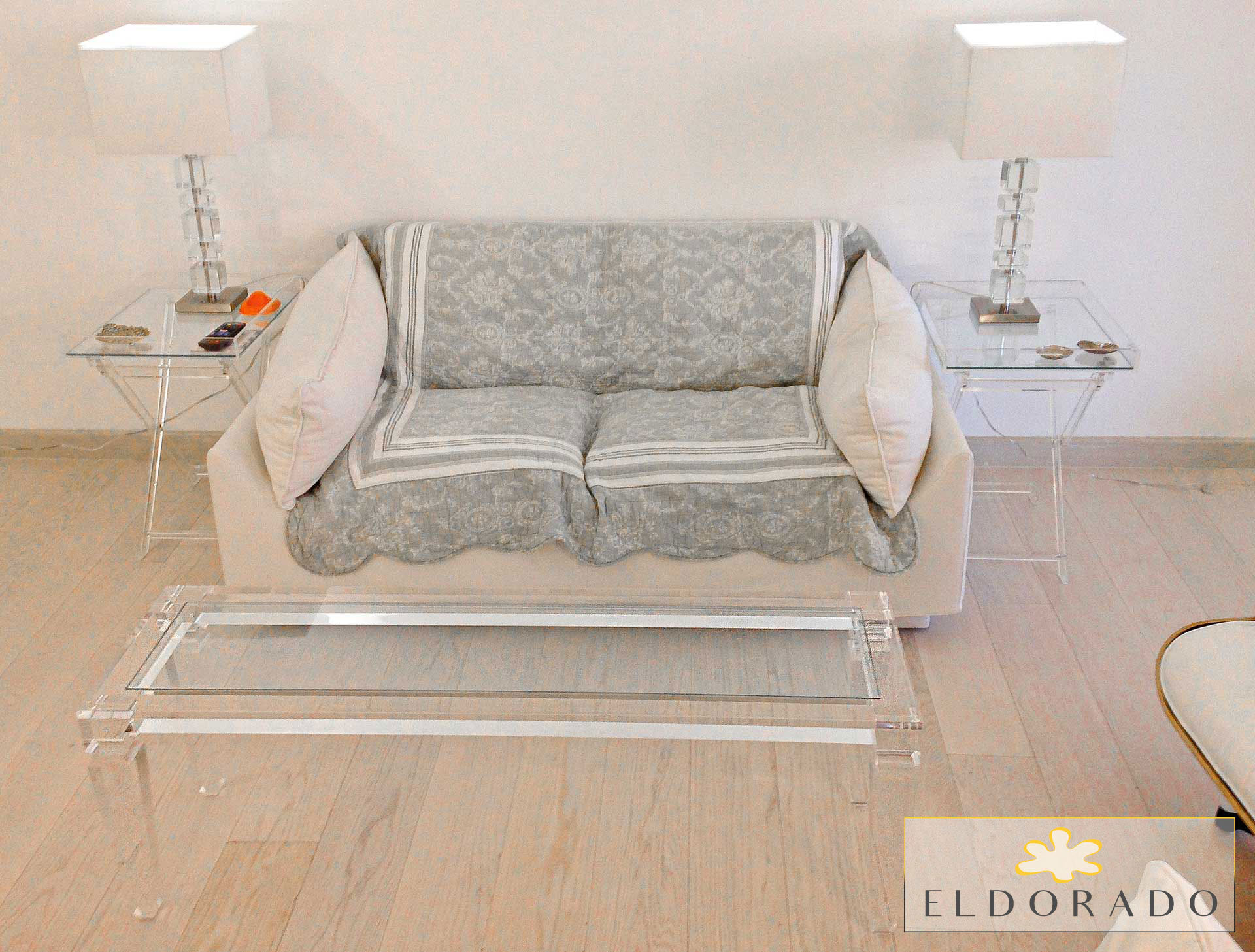 tavolini-da-salotto-modello-lv1-acrylic-coffee-table-lv1-120x35h40-jpg