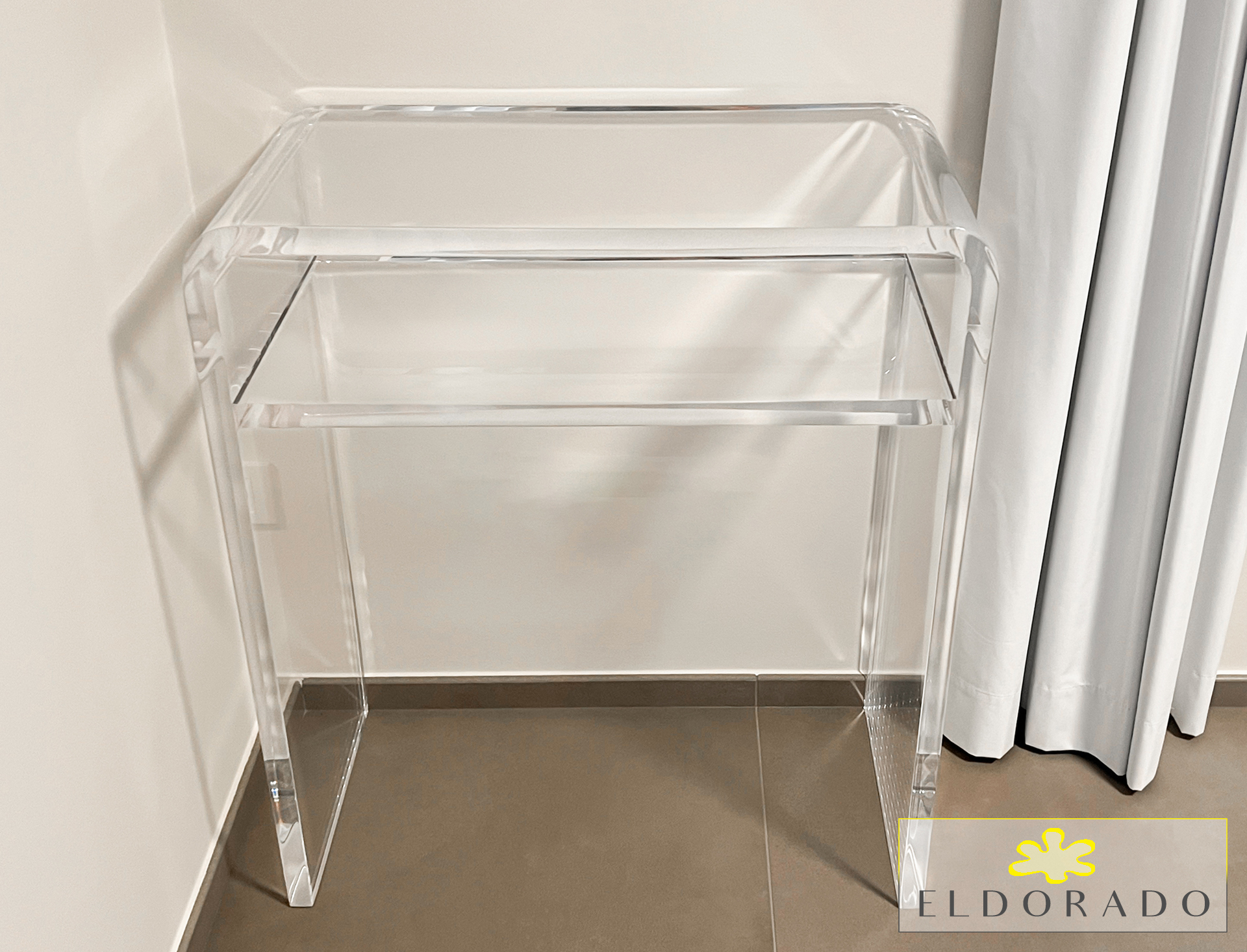 consolle-modello-ponte-0-acrylic-console-table-ponte-70x35h80-jpg