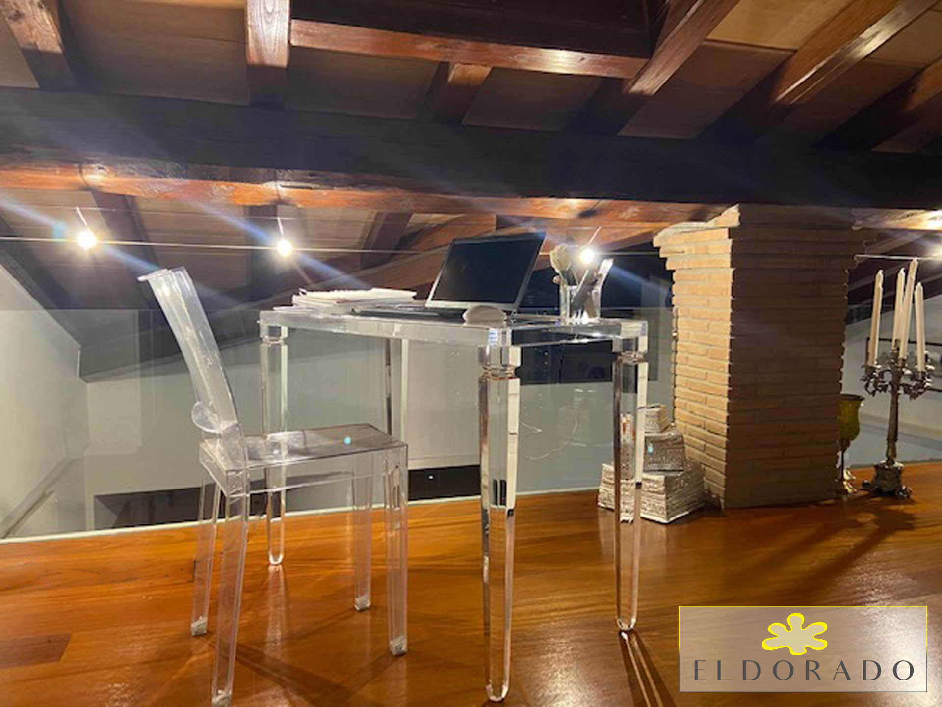 consolle-modello-lv1-1-acrylic-console-tables-lv1-100x50h75-jpg