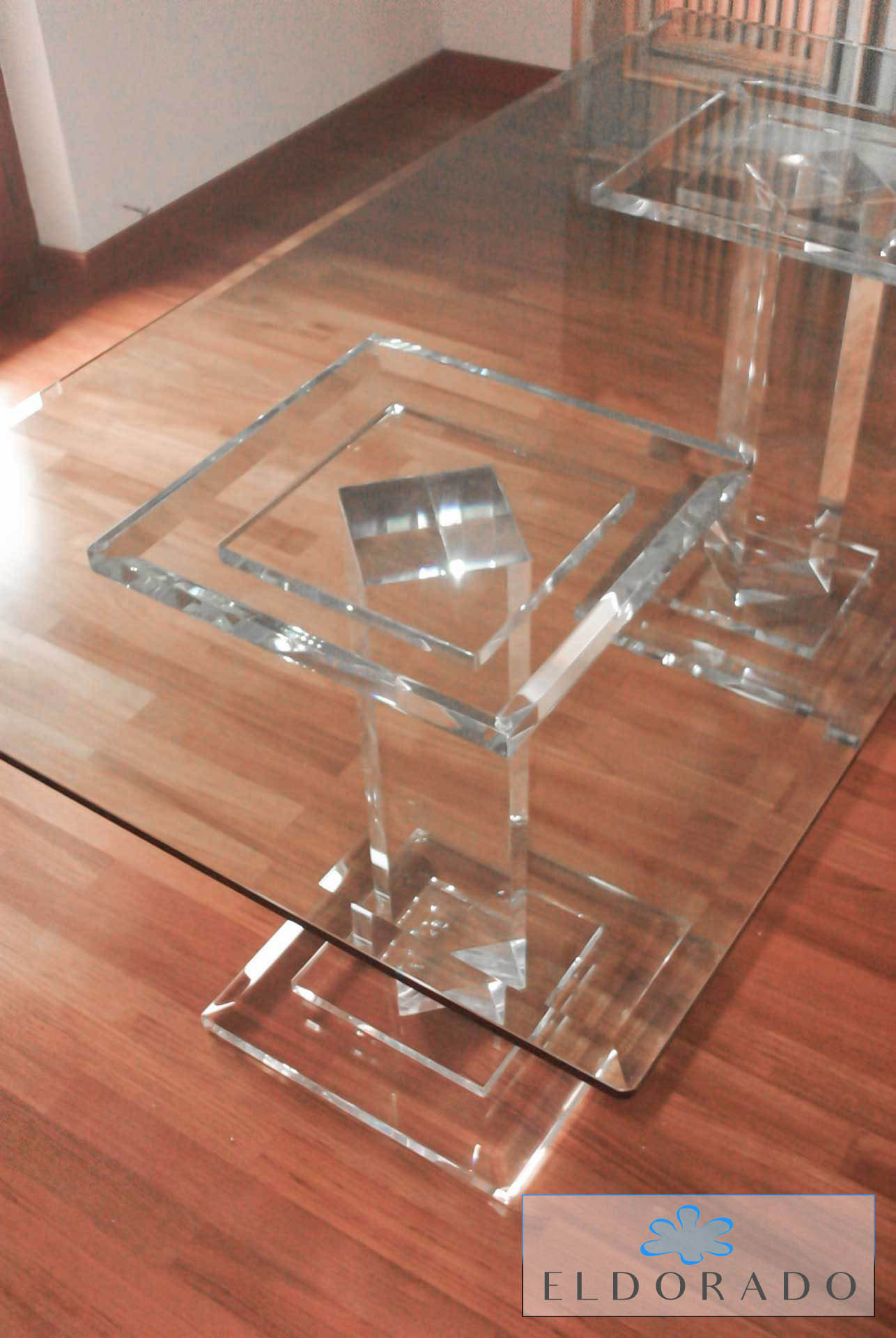 tavoli-pranzo-modello-ape-con-2-colonne-acrylic-dining-table-ape-180x90h76-jpg