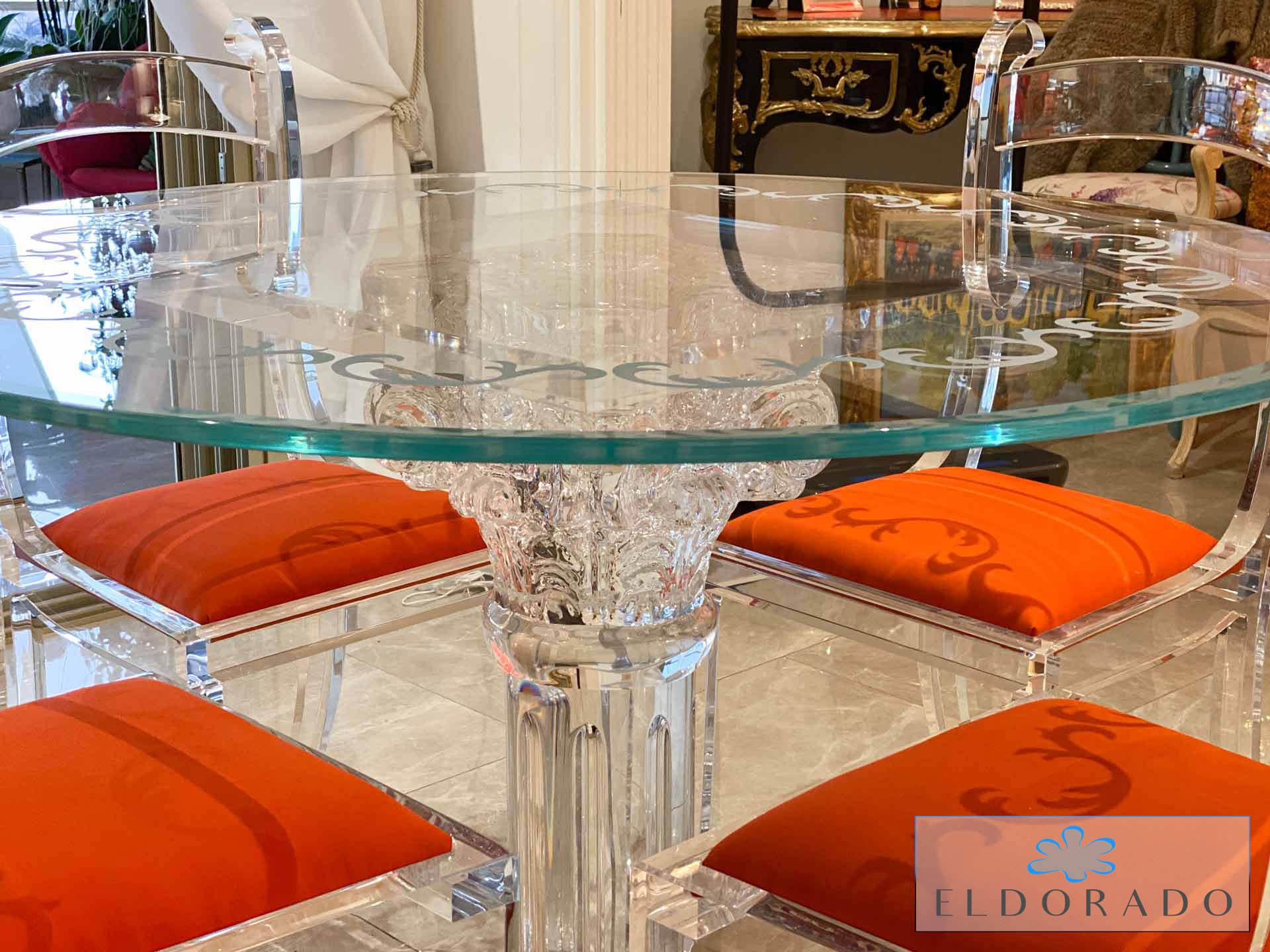 tavoli-pranzo-modello-corinzio-con-1-colonna-acrylic-dining-table-corinzio-diam-110h76-jpg
