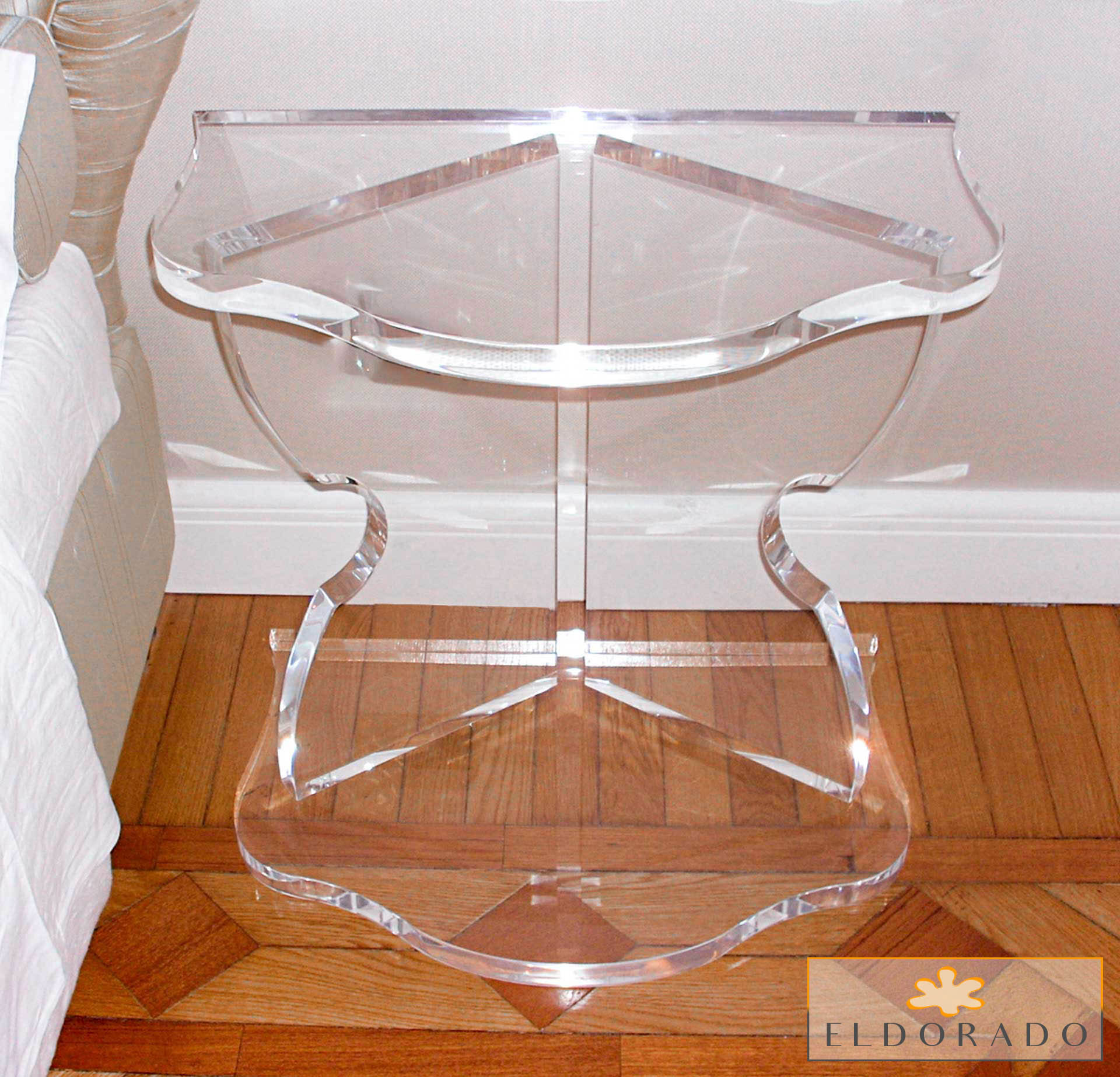 comodini-modello-sirio-acrylic-nightstand-tables-sirio-style-jpg