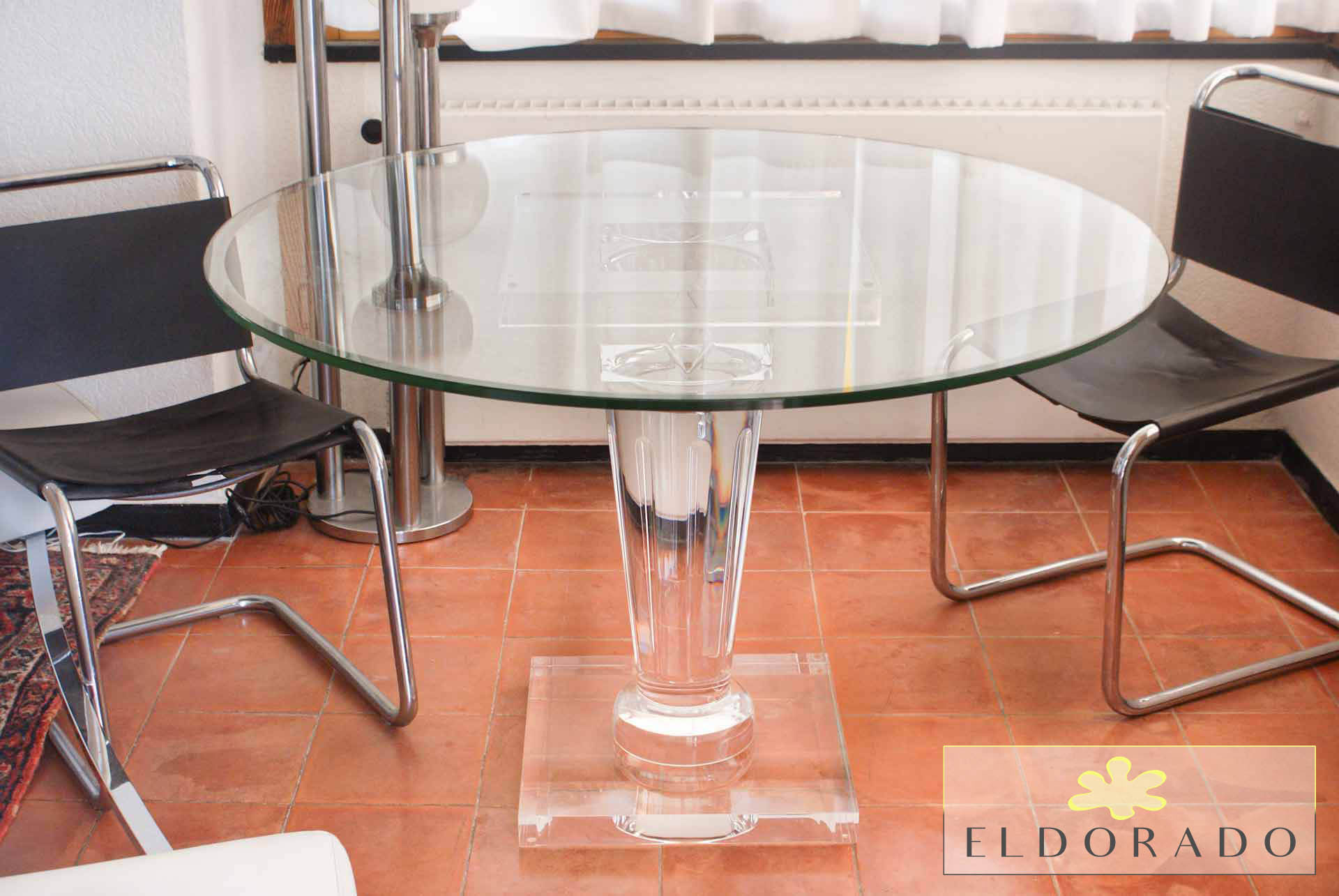 colonne-modello-lv24-acrylic-pedestal-lv24-style-jpg