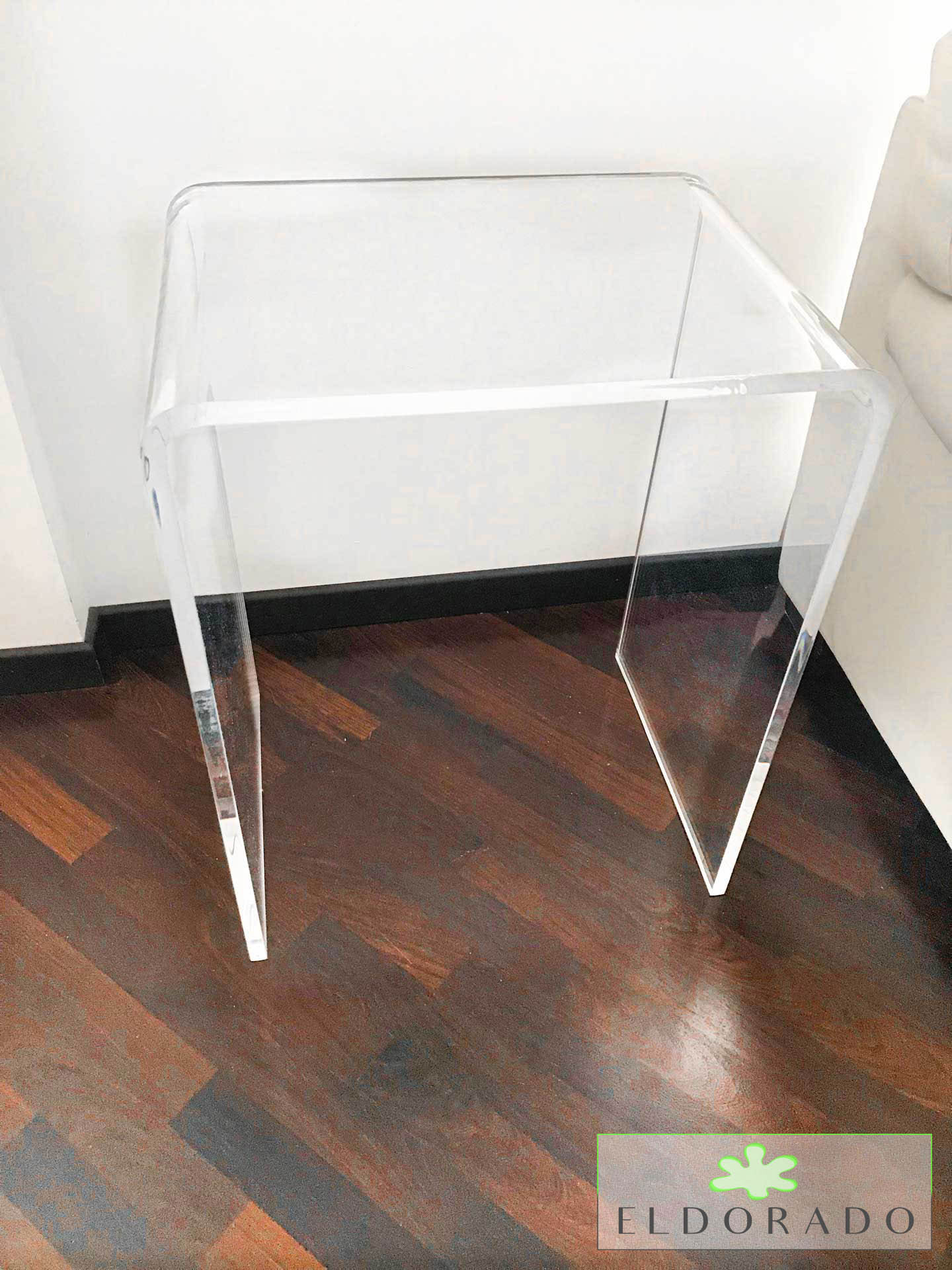 tavolini-angolari-lato-divano-modello-ponte-3-acrylic-side-table-ponte-jpg