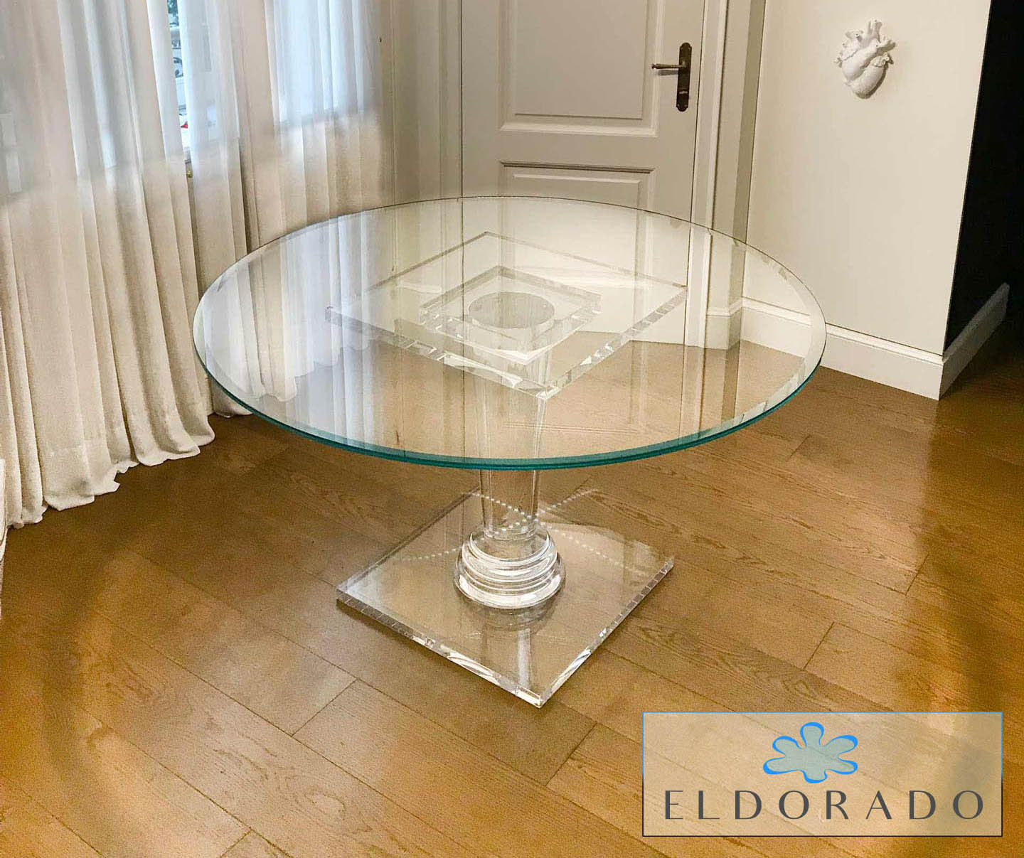 tavoli-pranzo-modello-fidia-con-1-colonna-acrylic_clear-acrylic-dining-tables-fidia-diam-140h76_40-jpg