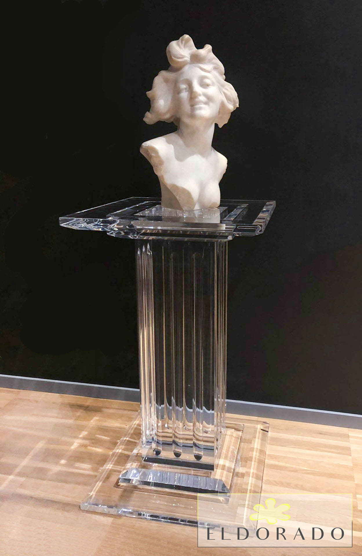 colonne-modello-milano-0-clear-acrylic-pedestal-milan-style-jpg