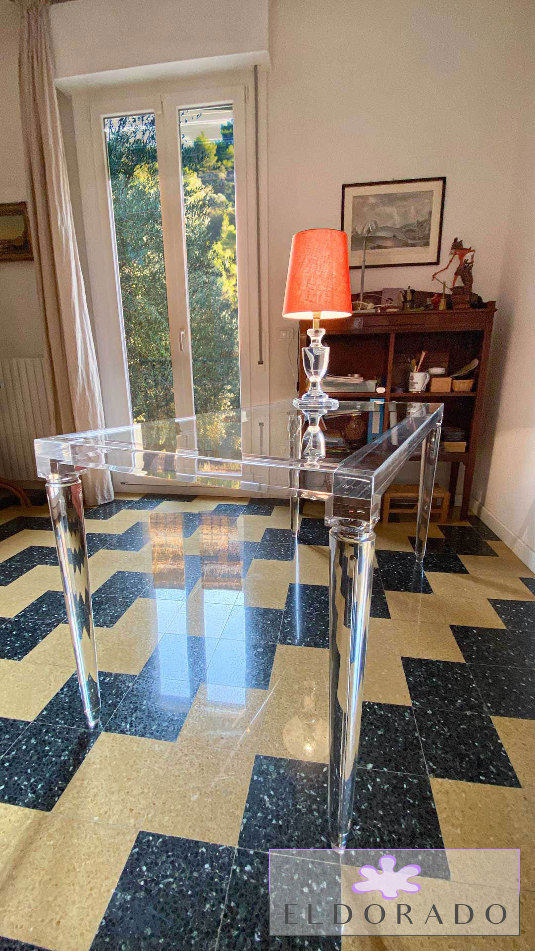 scrivanie-scrittoi-modello-impero-scrivania-luxury-acrylic-desk-impero-jpg