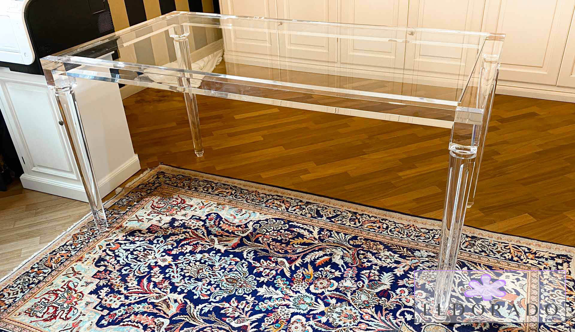 scrivanie-scrittoi-modello-impero-scrivania-luxury-acrylic-desks-impero-jpg