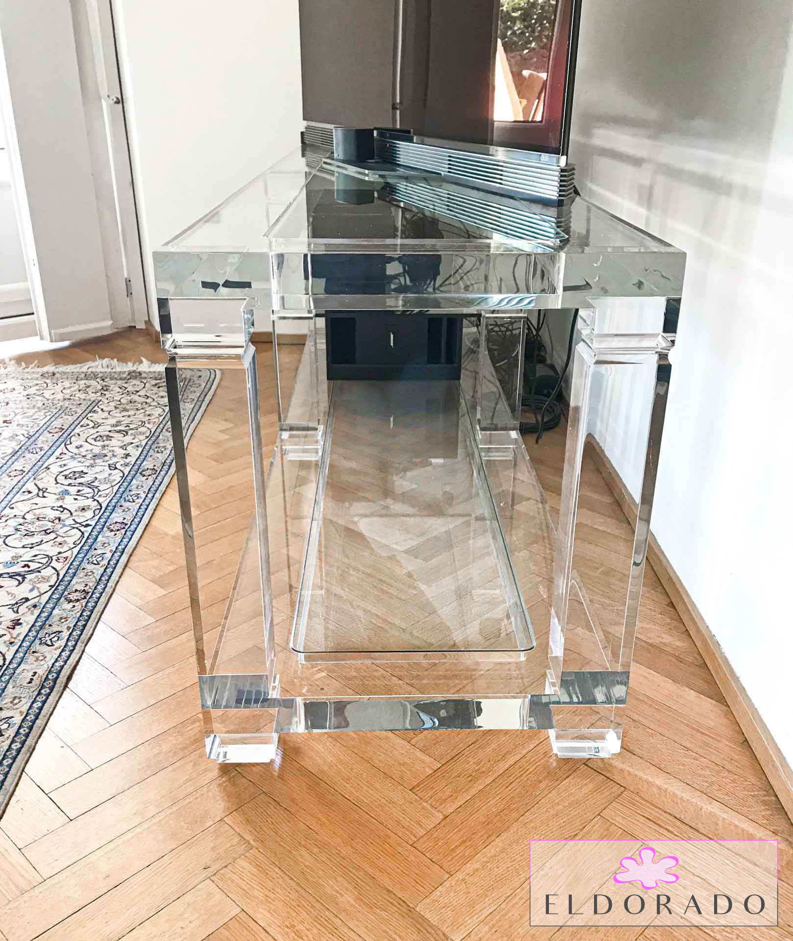 Mobile TV in plexiglass A DUE TELAI cm 190 x 50 h 60