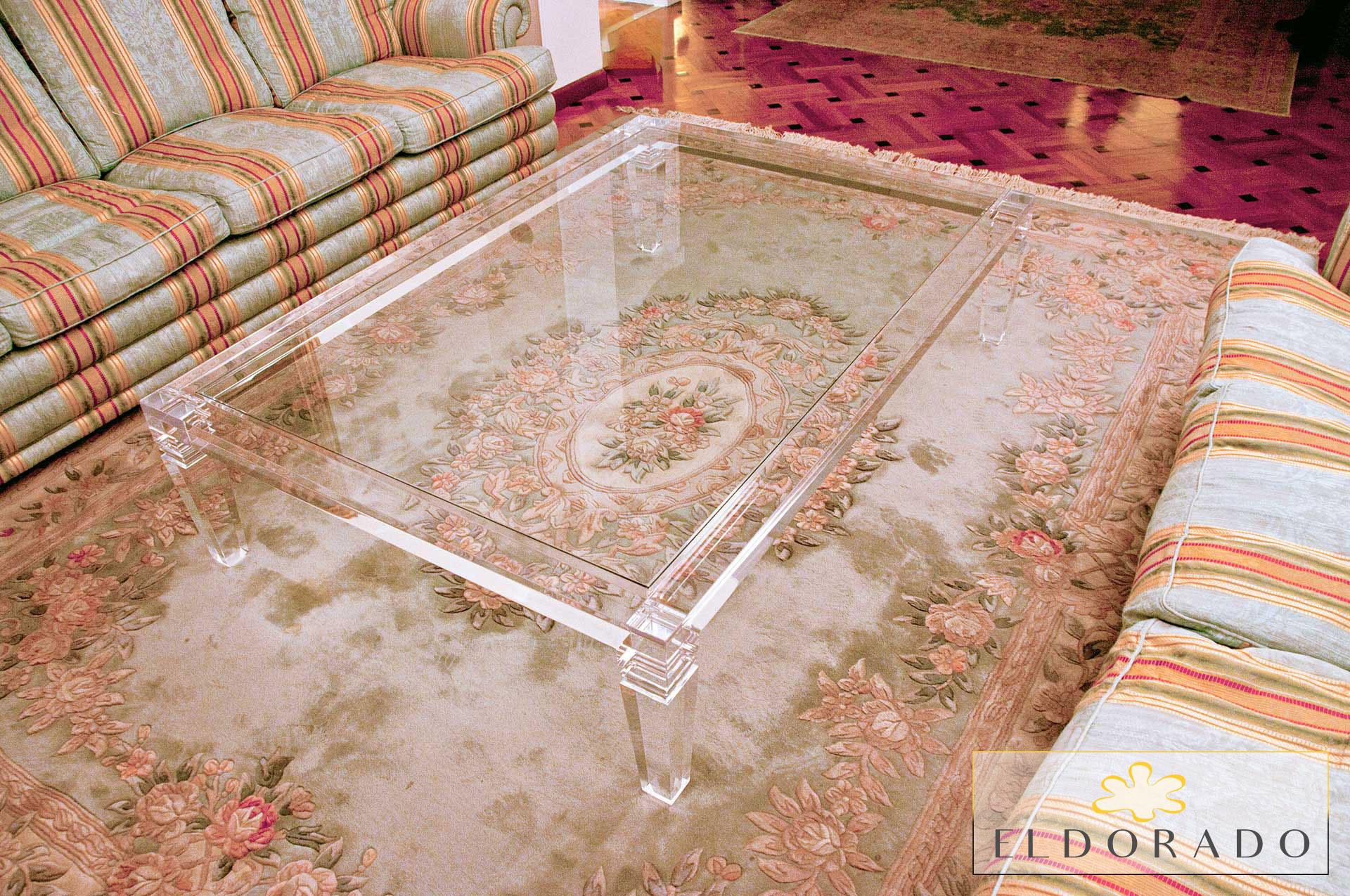 Tavolino in plexiglass LV1 ART cm 160 x 110 h.40