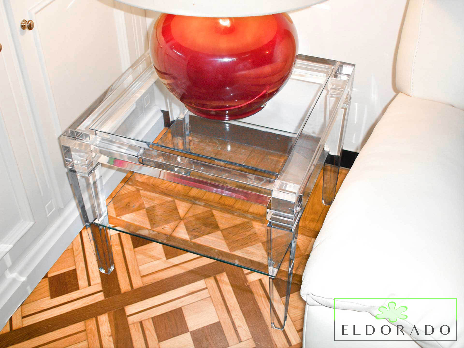 Tavolino in plexiglass LV1 cm 55 x 55 h 50 con ripiano