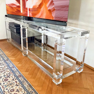 mobili-tv-in-plexiglass-trasparente